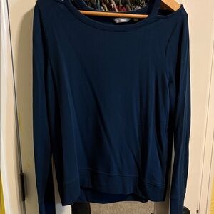 Athleta Long Sleeve Crewneck Top in Deep Navy